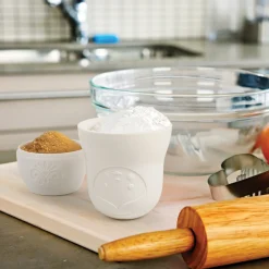 Measuring Cups + Spoons^Fred M-CUPS