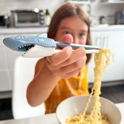 Utensils + Chopsticks^Fred MUNCHTIME - SHARK